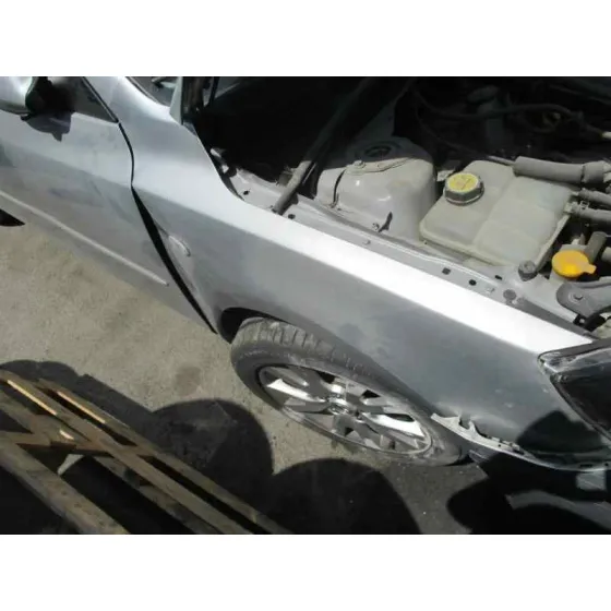 MAZDA 3 BERLINA (BK) '2006 1.6 VVT ACTIVE PLATA