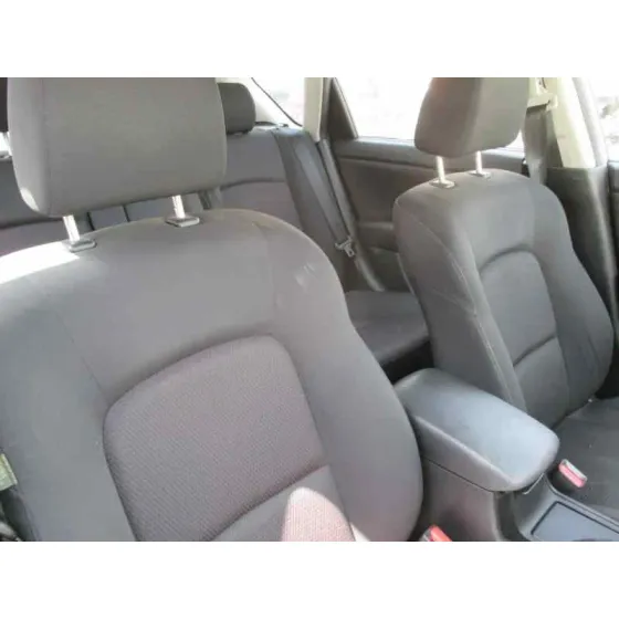 MAZDA 3 BERLINA (BK) '2006 1.6 VVT ACTIVE PLATA
