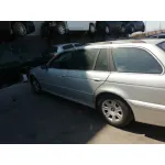 BMW SERIE 5 TOURING (E39) BMW SERIE 5 TOURING (E39) '2002 525I GRIS 2000