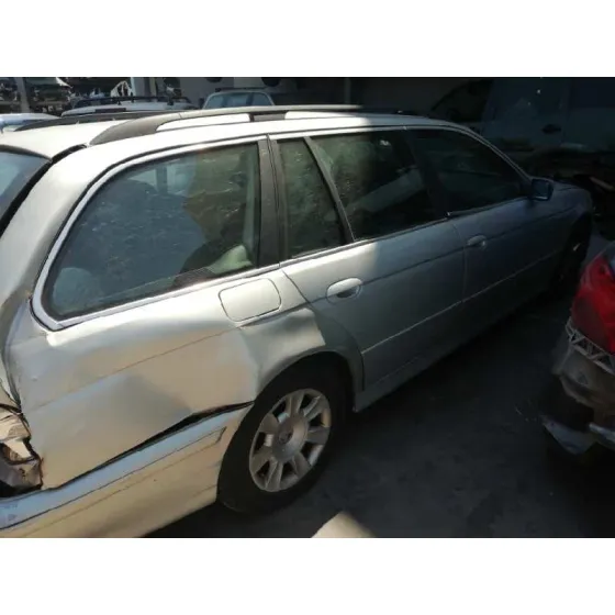 BMW SERIE 5 TOURING (E39) '2002 525I GRIS