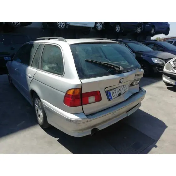 BMW SERIE 5 TOURING (E39) '2002 525I GRIS