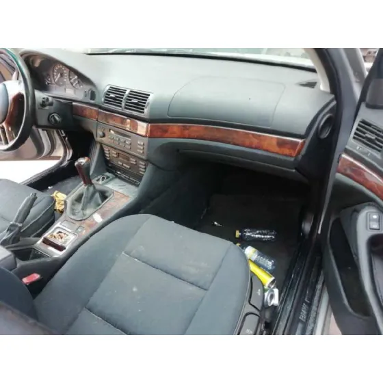 BMW SERIE 5 TOURING (E39) '2002 525I GRIS