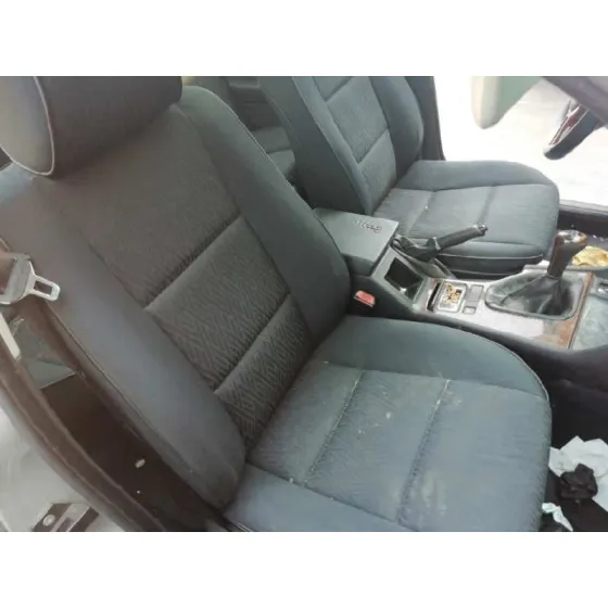 BMW SERIE 5 TOURING (E39) '2002 525I GRIS
