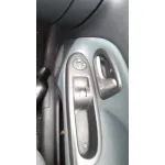 RENAULT CLIO II FASE II (B/CB0) RENAULT CLIO II FASE II (B/CB0) '2005 AUTHENTIQUE NEGRO 2001