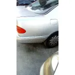MERCEDES-BENZ CLASE E (W210) BERLINA MERCEDES CLASE E (W210) BERLINA '1999 2.3 16V CAT PLATA 1995