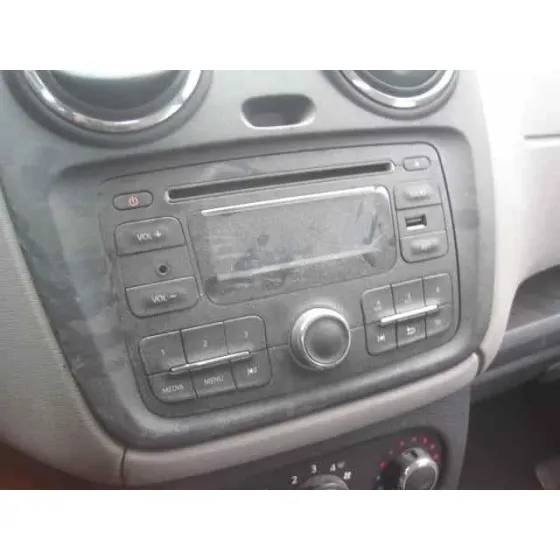DACIA DOKKER '2015 STEPWAY PLATA