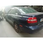 VOLVO S40 BERLINA '2003 1.9 D+ (85KW) AZUL