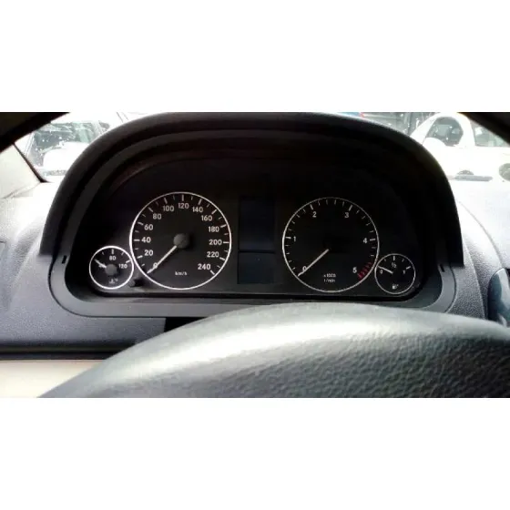 MERCEDES CLASE A (W169) '2007 A 160 CDI A-EDITION NEGRO