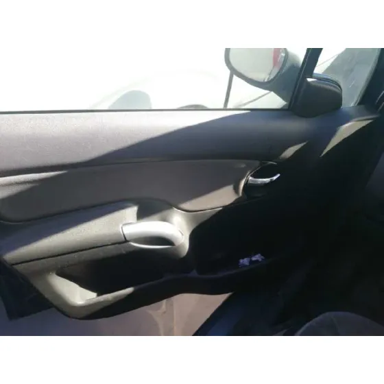 CITROEN C3 '2005 1.4 HDI PREMIER GRIS