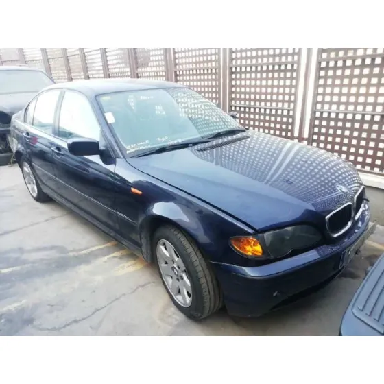 BMW SERIE 3 BERLINA (E46) '2001 320D AZUL
