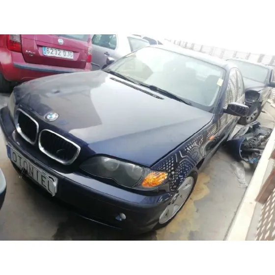 BMW SERIE 3 BERLINA (E46) '2001 320D AZUL