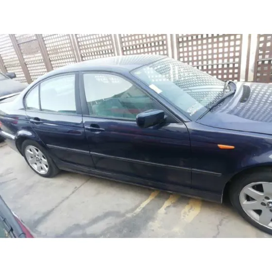 BMW SERIE 3 BERLINA (E46) '2001 320D AZUL