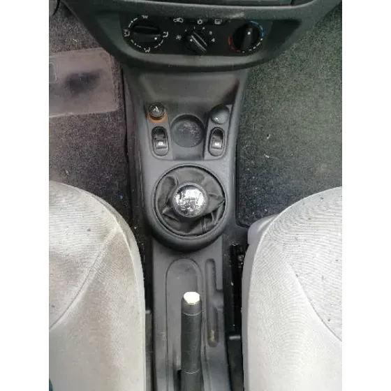 CITROEN C3 '2003 1.4 HDI CAT (8HY / DV4TED4) GRIS PLATA