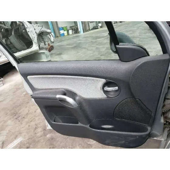 CITROEN C3 '2003 1.4 HDI CAT (8HY / DV4TED4) GRIS PLATA