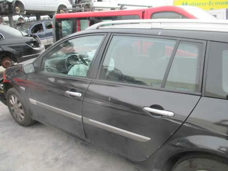RENAULT MEGANE II FAMILIAR '2006 AUTHENTIQUE NEGRO