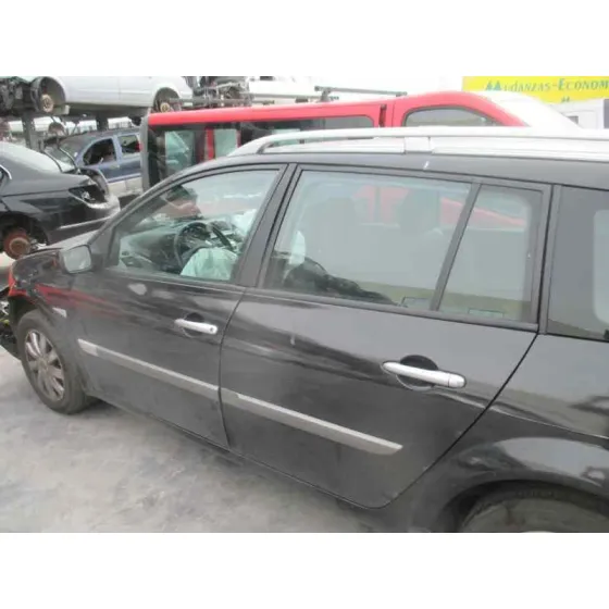 RENAULT MEGANE II FAMILIAR '2006 AUTHENTIQUE NEGRO