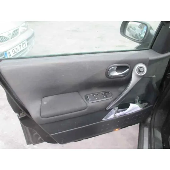 RENAULT MEGANE II FAMILIAR '2006 AUTHENTIQUE NEGRO