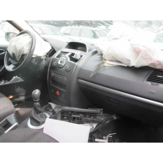 RENAULT MEGANE II FAMILIAR '2006 AUTHENTIQUE NEGRO