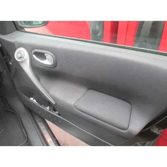 RENAULT MEGANE II FAMILIAR '2006 AUTHENTIQUE NEGRO