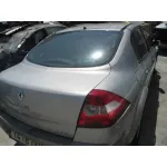 RENAULT MEGANE II CLASSIC BERLINA RENAULT MEGANE II CLASSIC BERLINA '2004 1.9 DCI DIESEL FAP PLATA 2003