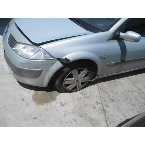 RENAULT MEGANE II CLASSIC BERLINA '2004 1.9 DCI DIESEL FAP PLATA