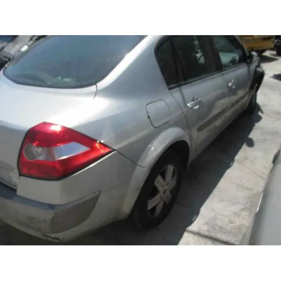 RENAULT MEGANE II CLASSIC BERLINA '2004 1.9 DCI DIESEL FAP PLATA