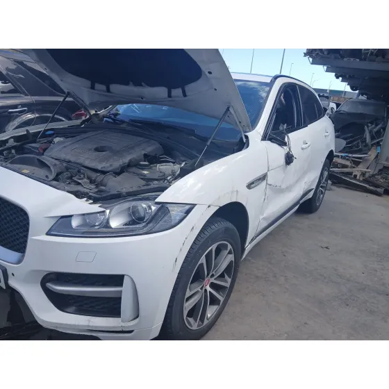 MOTOR 204DT. AUTOMATICO 4X4 CVF/KW: 13.31/132