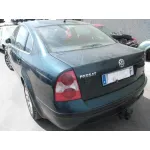 VOLKSWAGEN PASSAT BERLINA (3B3) '2001 ADVANCE VERDE