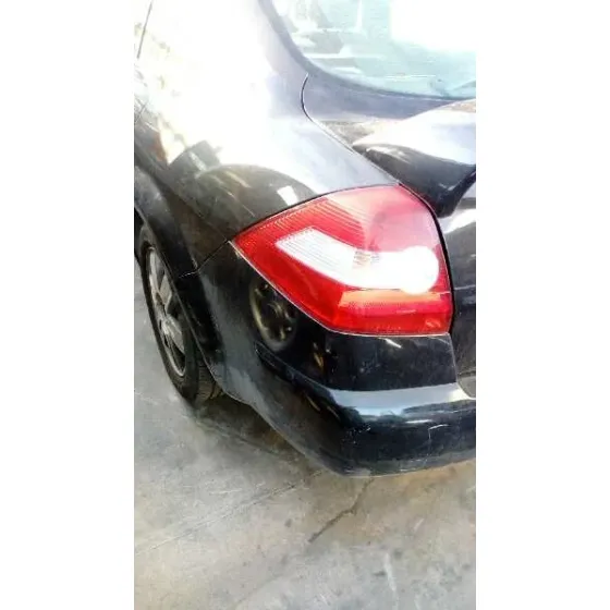 RENAULT MEGANE II CLASSIC BERLINA '2004 CONFORT DYNAMIQUE NEGRO