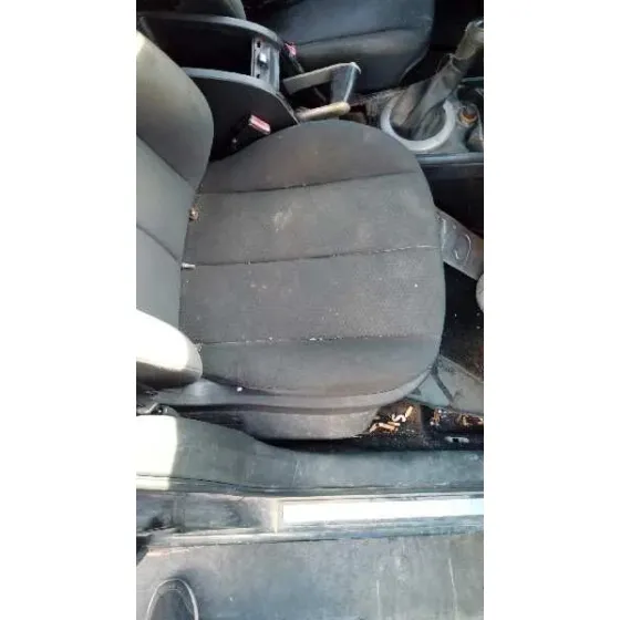 RENAULT MEGANE II CLASSIC BERLINA '2004 CONFORT DYNAMIQUE NEGRO