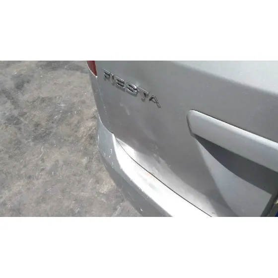 FORD FIESTA (CBK) '2005 AMBIENTE PLATA