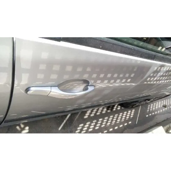 FORD FIESTA (CBK) '2005 AMBIENTE PLATA