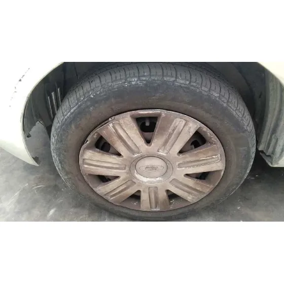 FORD FIESTA (CBK) '2005 AMBIENTE PLATA