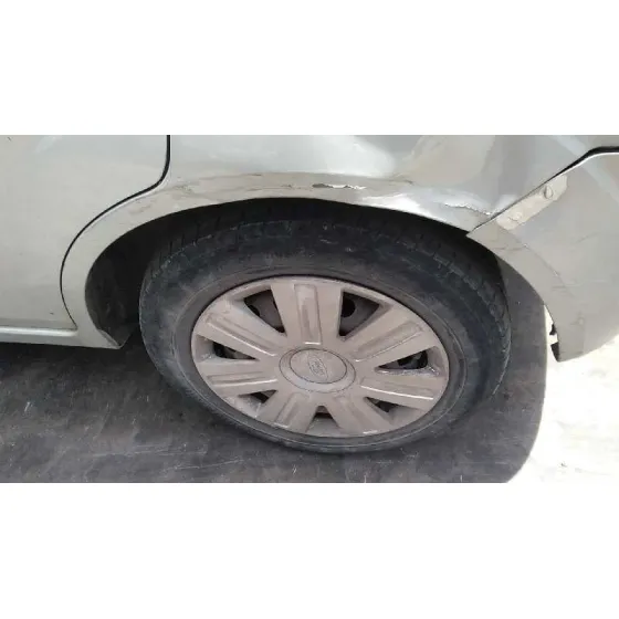 FORD FIESTA (CBK) '2005 AMBIENTE PLATA