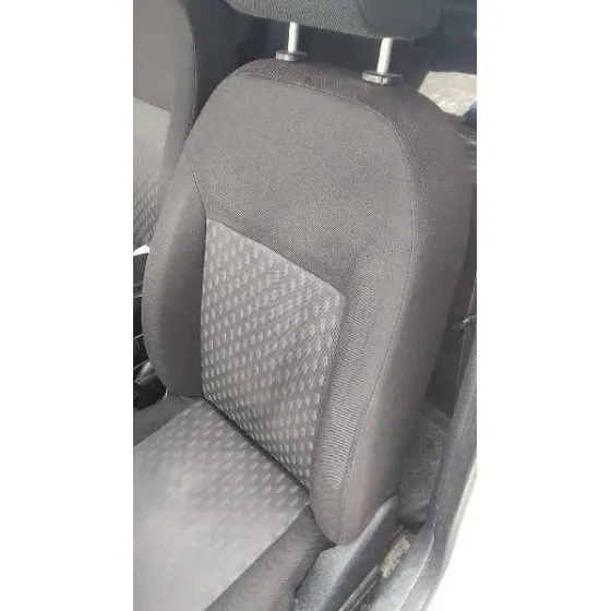 FORD FIESTA (CBK) '2005 AMBIENTE PLATA