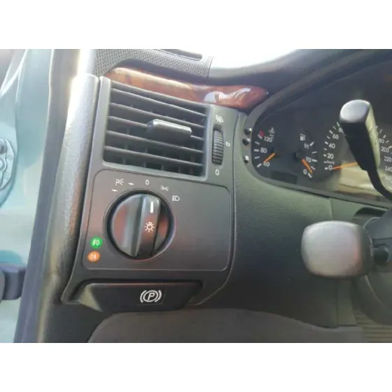 MERCEDES CLASE E (W210) BERLINA DIESEL '2000 320 CDI (210.026) AZUL VERDOSO