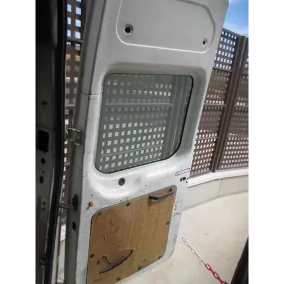 FORD TRANSIT MOD. 2000 COMBI '2006 FT 350 2.4 LARGO BLANCO
