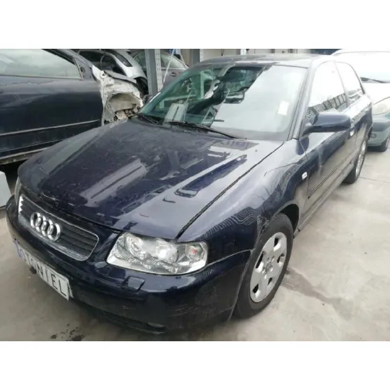 AUDI A3 (8L) '2001 1.8 AMBIENTE AZUL