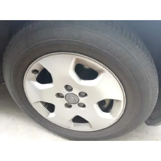 AUDI A3 (8L) '2001 1.8 AMBIENTE AZUL