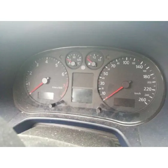 AUDI A3 (8L) '2001 1.8 AMBIENTE AZUL