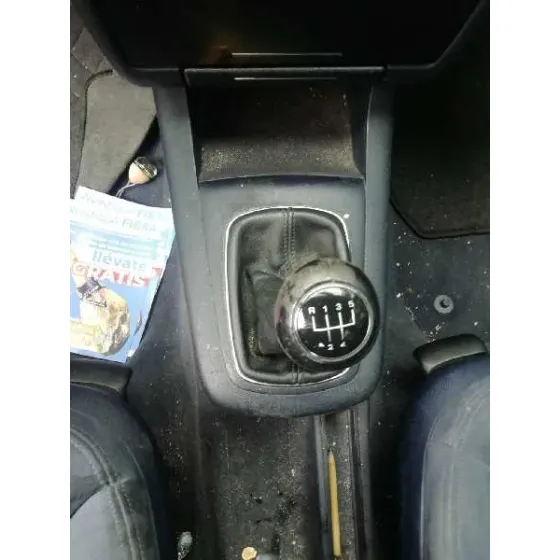 AUDI A3 (8L) '2001 1.8 AMBIENTE AZUL