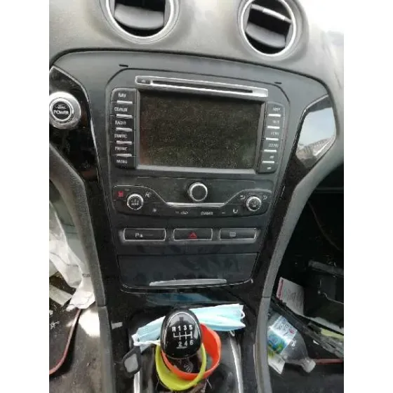 FORD MONDEO BER. (CA2) '2011 GHIA BLANCO
