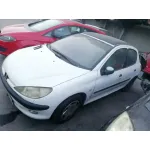 PEUGEOT 206 BERLINA '2001 XT BLANCO