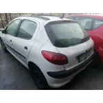 PEUGEOT 206 BERLINA '2001 XT BLANCO