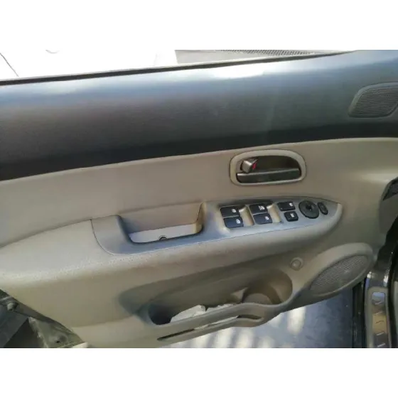 KIA CARENS (UN) '2009 ACTIVE NEGRO