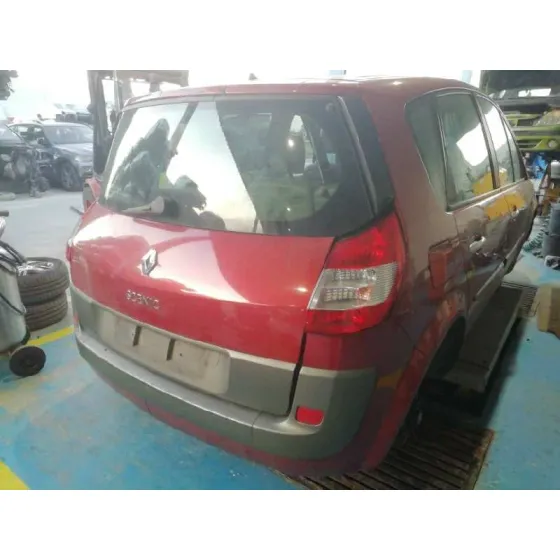 RENAULT SCENIC II '2006 EXCEPTION ROJO