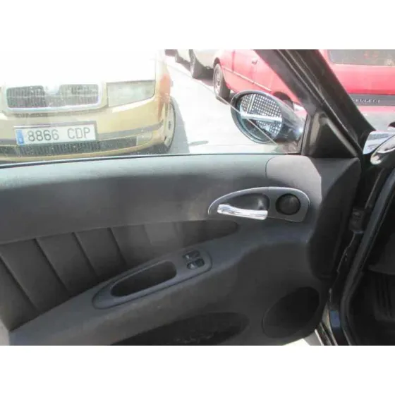 ALFA ROMEO 156 SPORTWAGON (116) '2003 1.9 JTD 16V DISTINCTIVE NEGRO