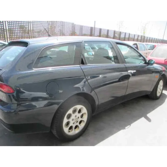 ALFA ROMEO 156 SPORTWAGON (116) '2003 1.9 JTD 16V DISTINCTIVE NEGRO