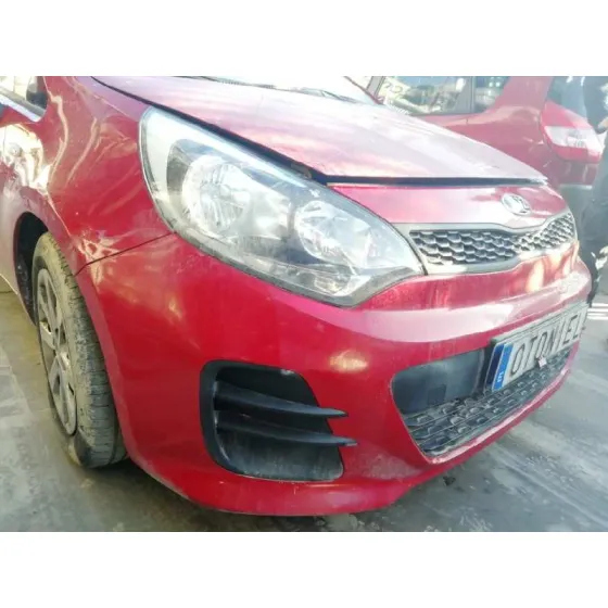 KIA RIO (YB) '2016 ATTRACT ROJO