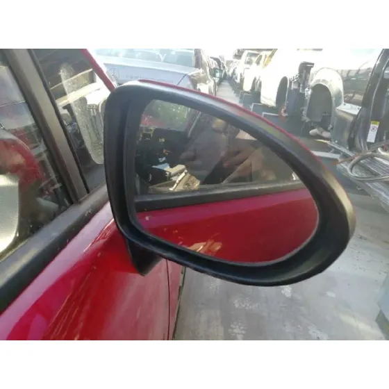 KIA RIO (YB) '2016 ATTRACT ROJO